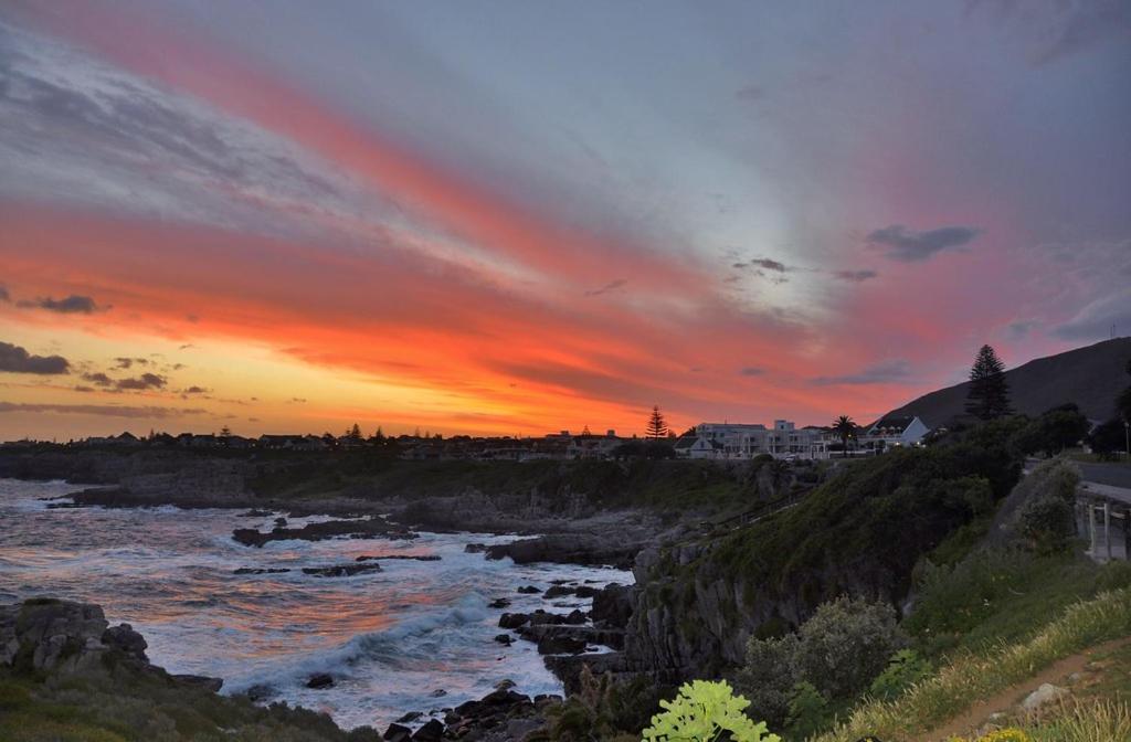 Hermanus Guest Rooms Экстерьер фото