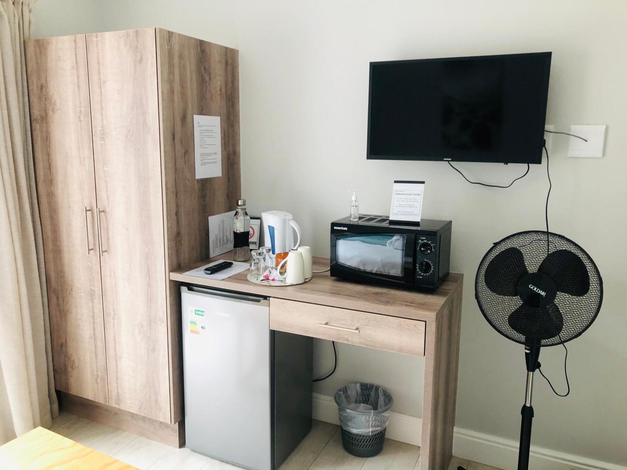 Hermanus Guest Rooms Экстерьер фото