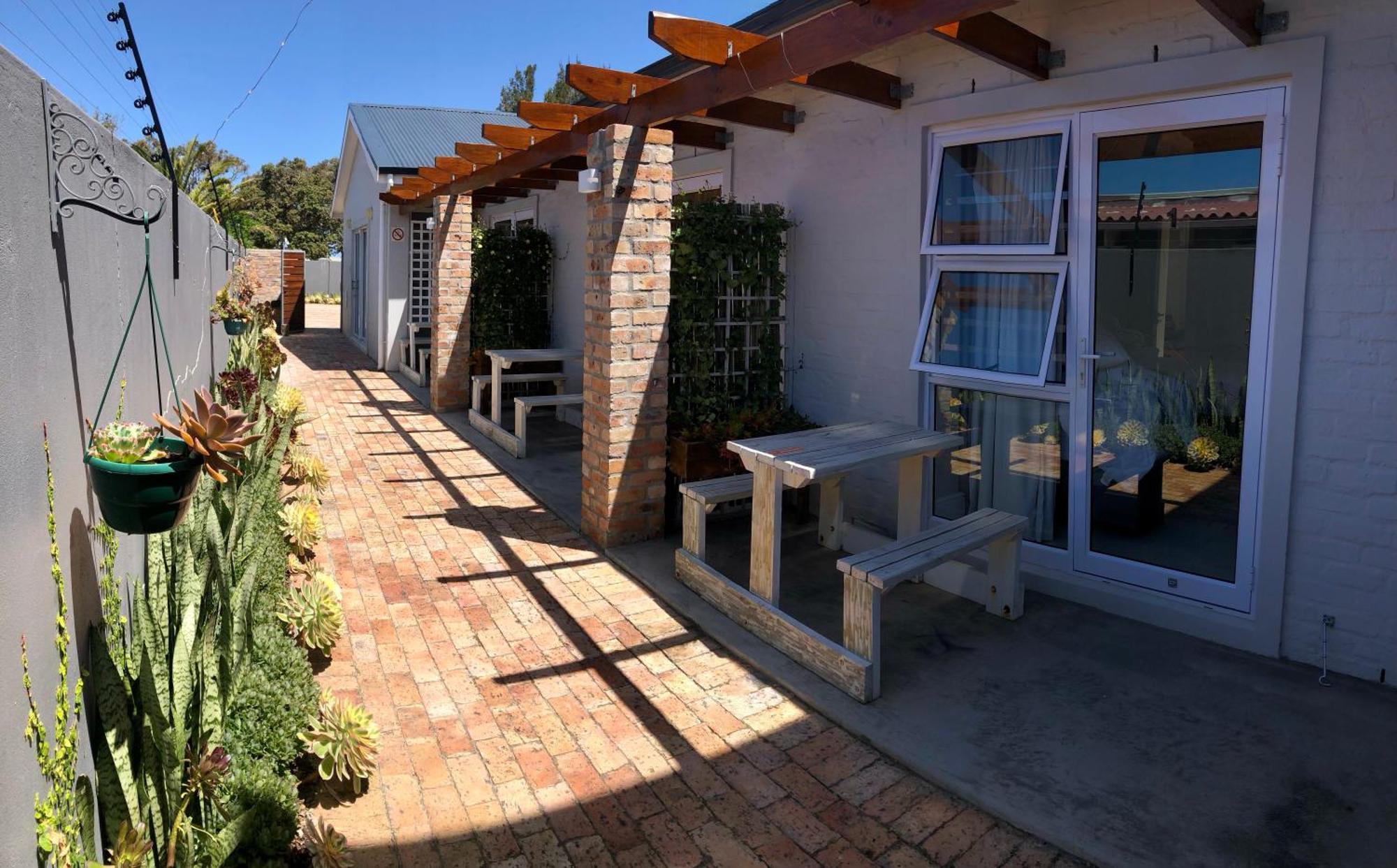 Hermanus Guest Rooms Экстерьер фото